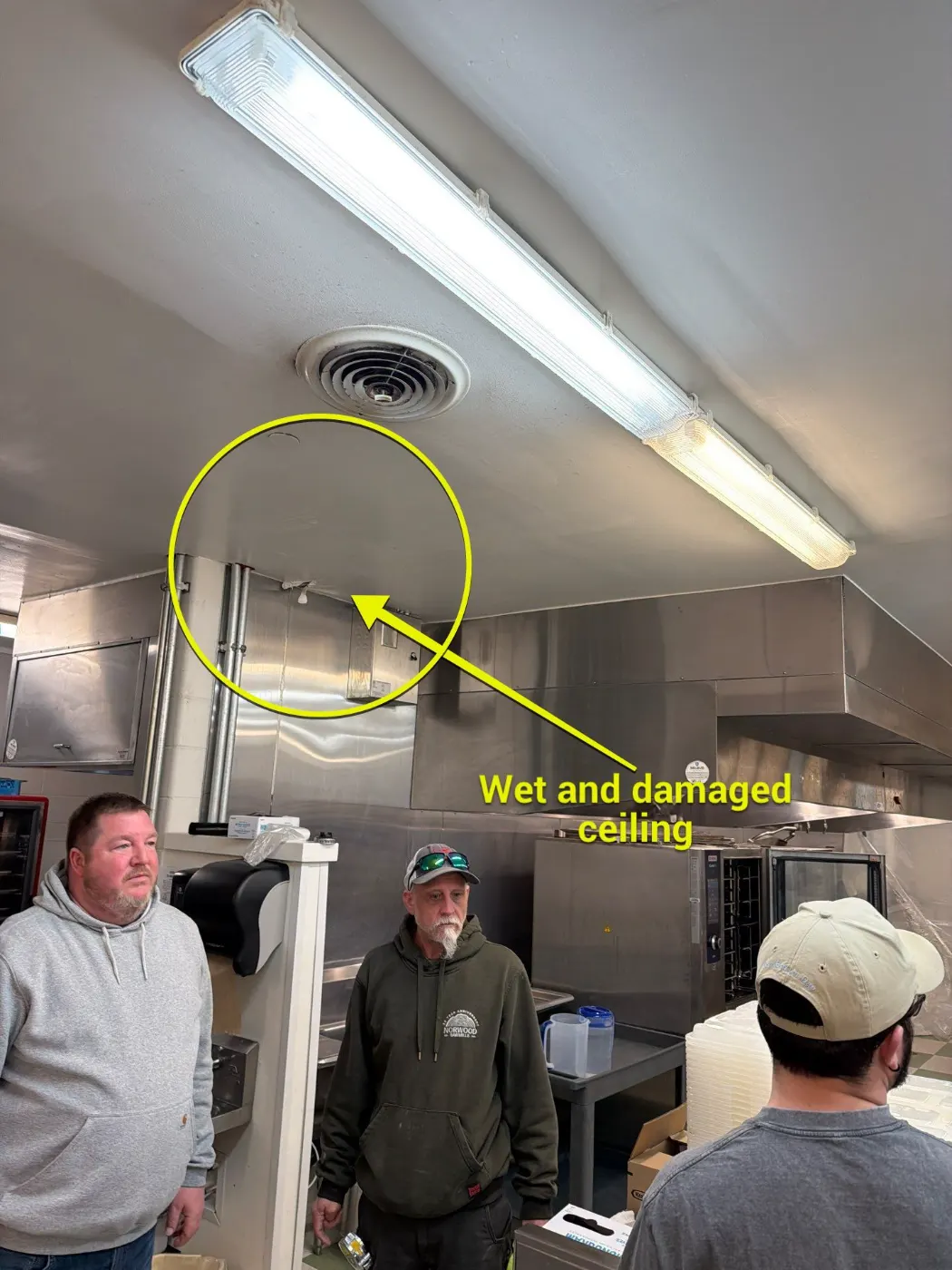 Commercial water mitigation in Westwood Park, Indiana